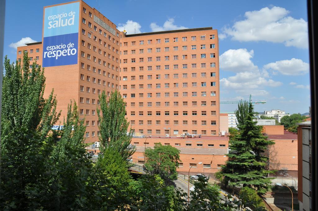 Hostal Ramon Y Cajal Valladolid Exterior photo